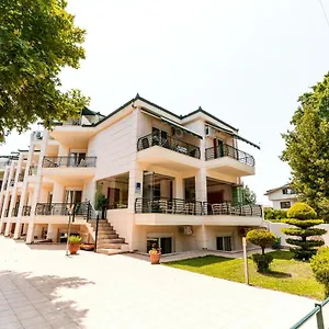 apt-stefanidis-platani-beach.hotelschalkidiki.net/